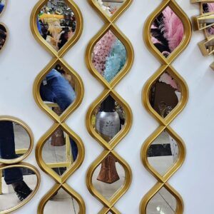 3 Pcs  Spiral Teardrop Decorative Mirror