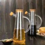 Oil dispenser, oil jar, oil storage